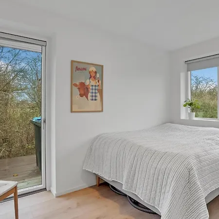 Amazing In Rm With 4 Bedrooms And Wifi 度假居